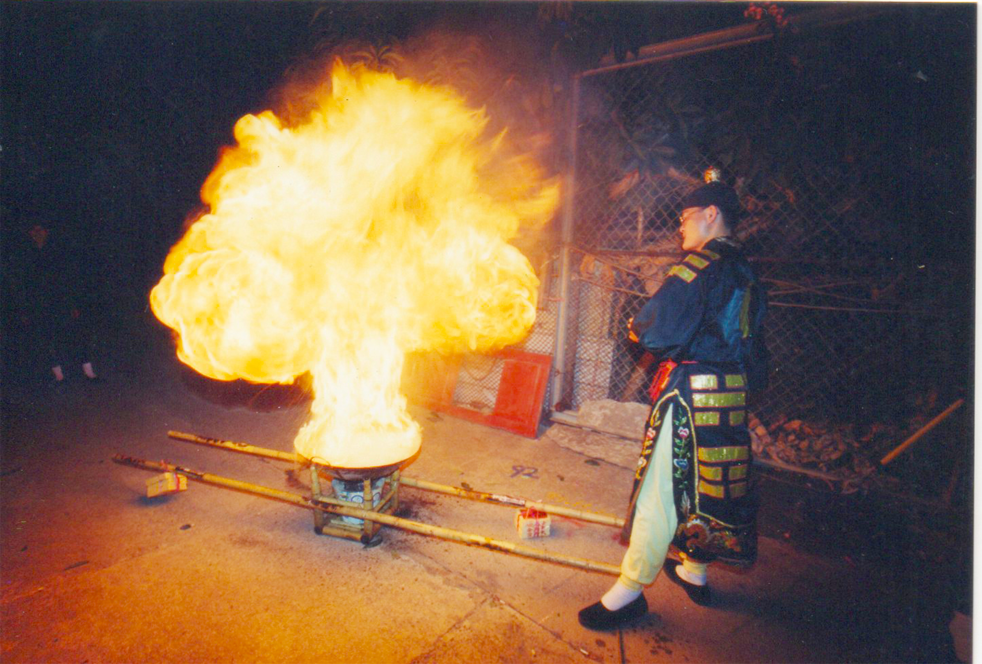 頭橋耀明宮