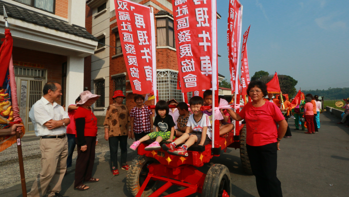 雙福社區「再現牛車」活動
